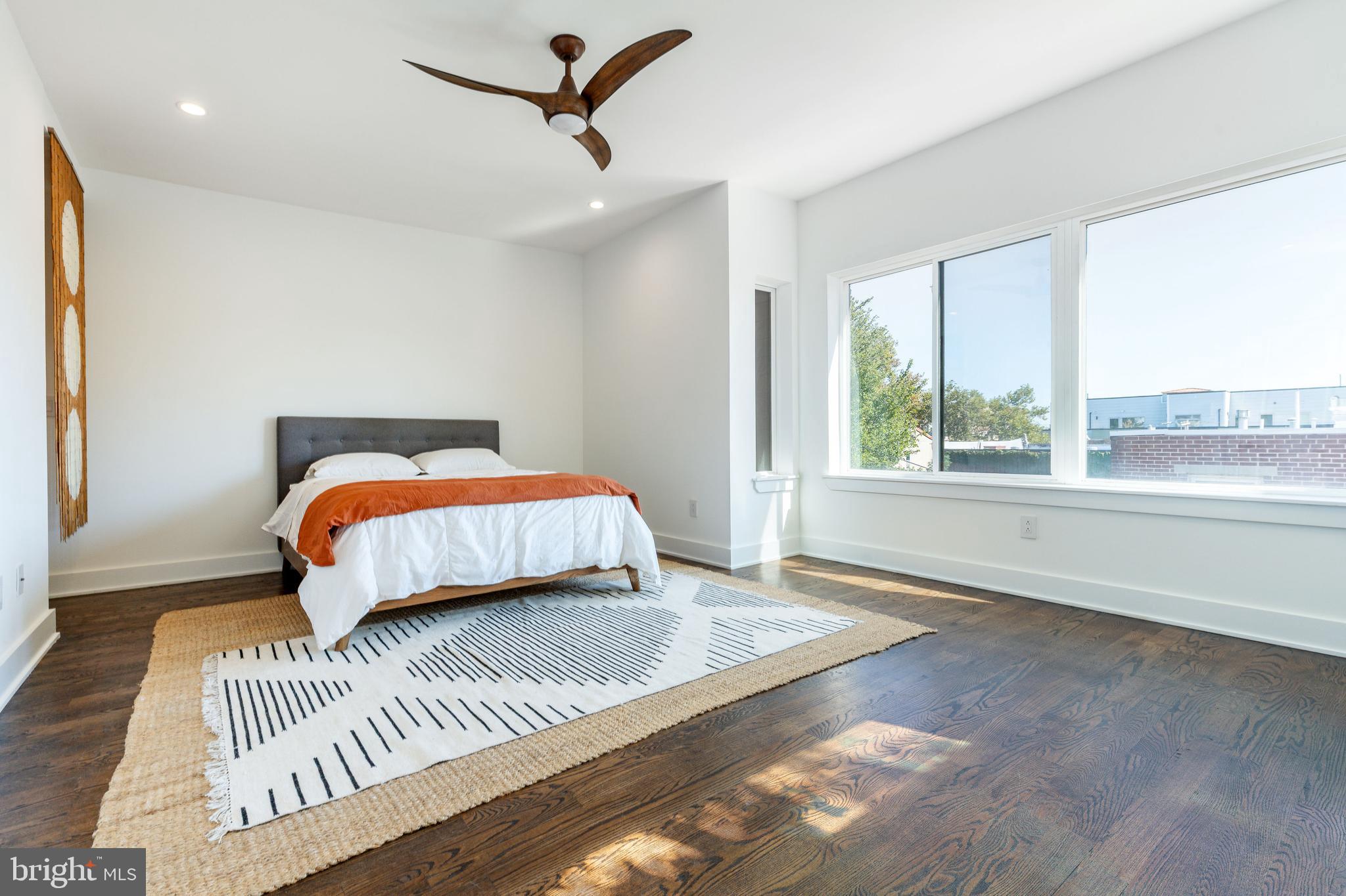 OLDE KENSINGTON - Residential