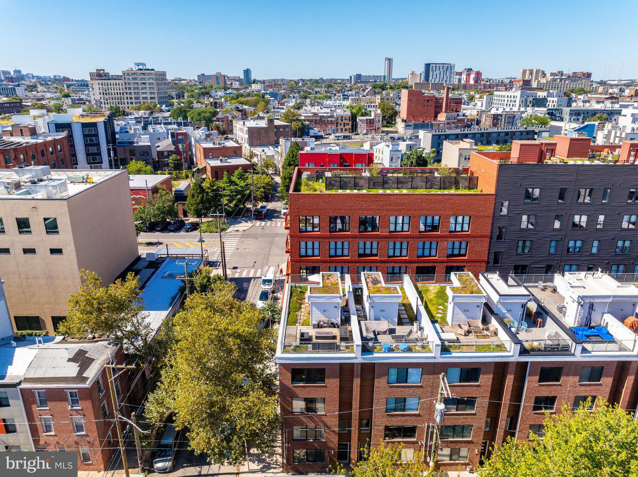 OLDE KENSINGTON - Residential