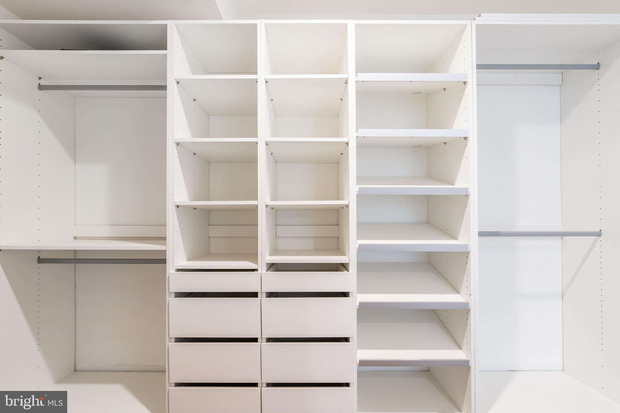 OLDE KENSINGTON - Residential