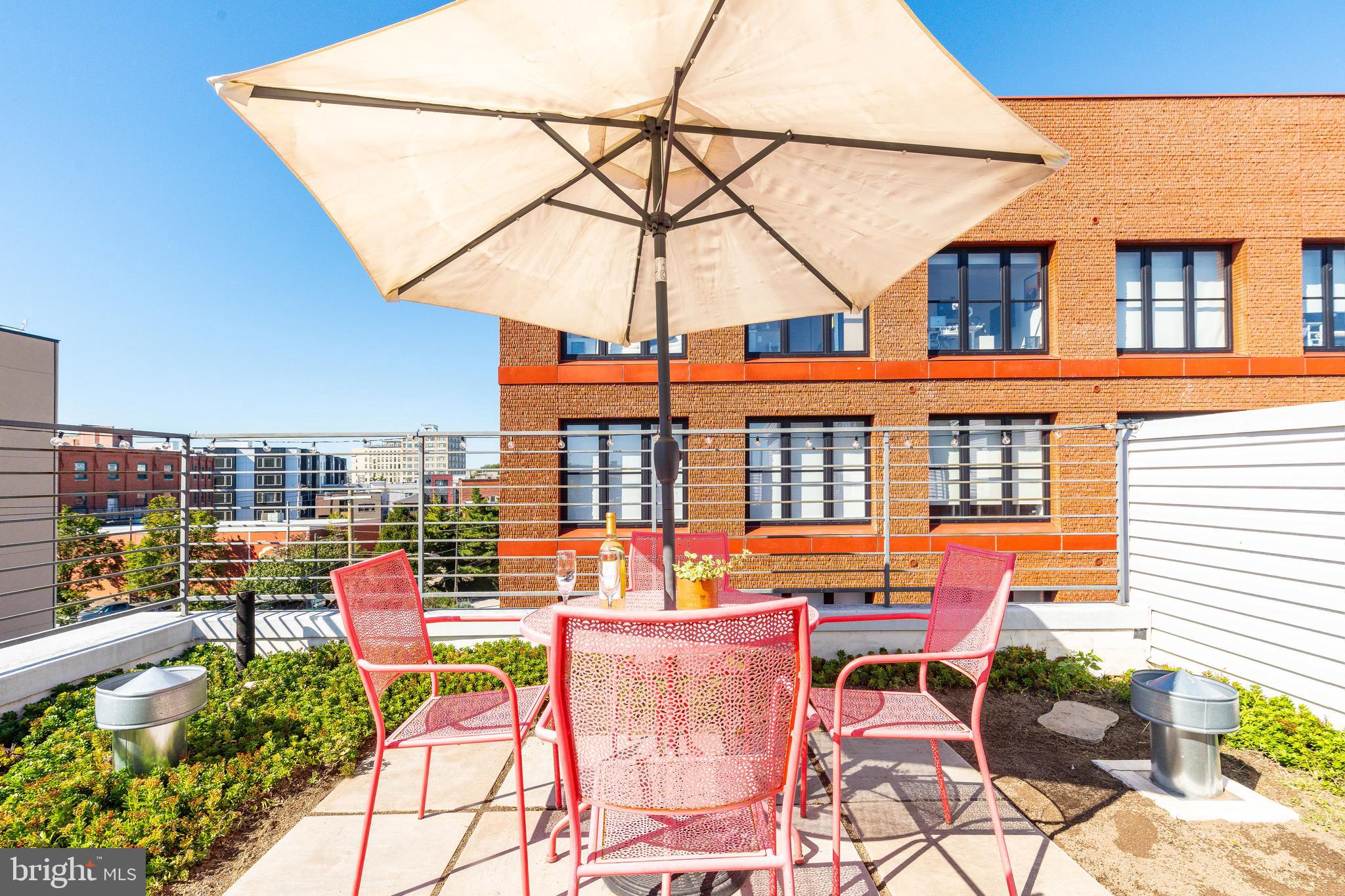 OLDE KENSINGTON - Residential