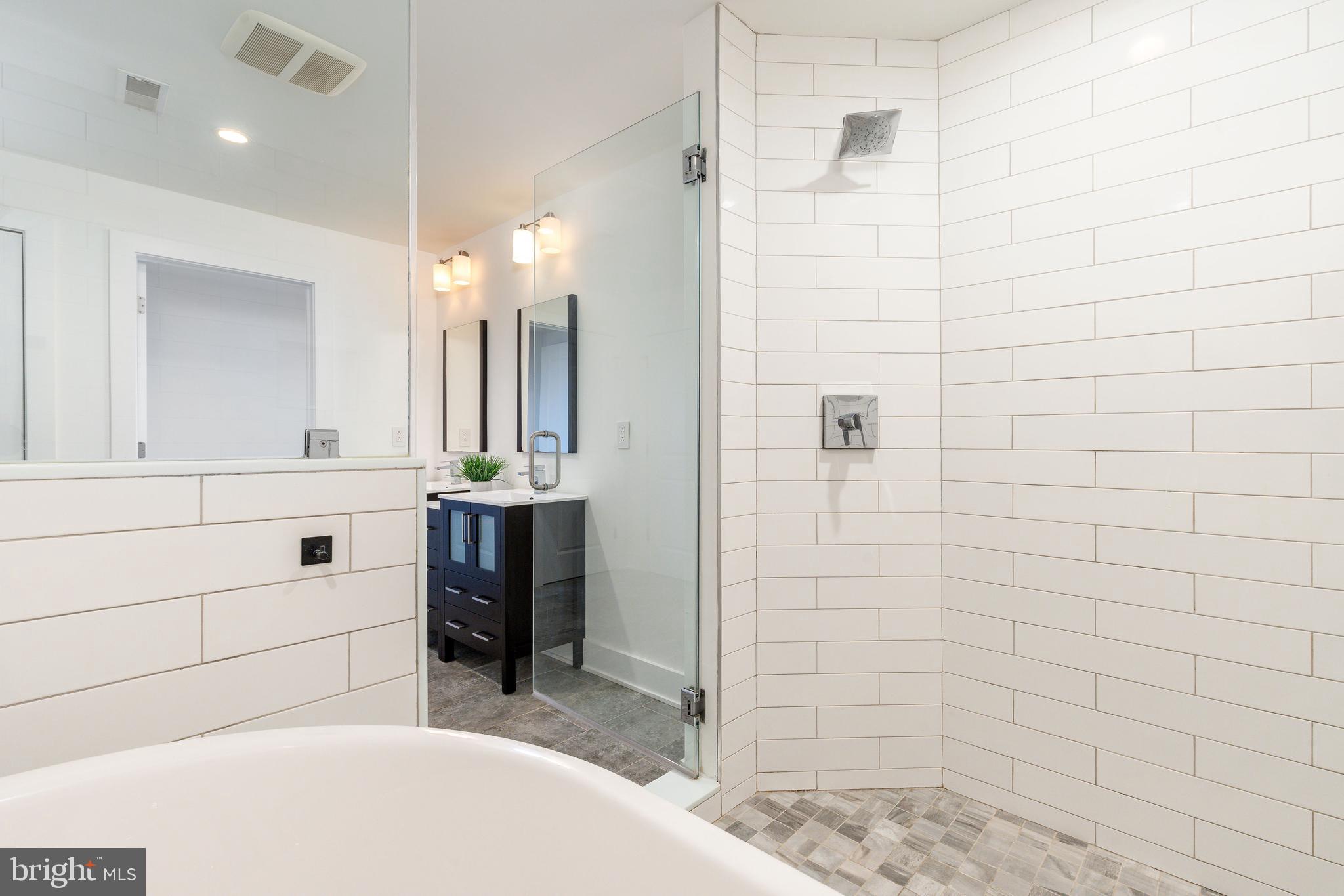 OLDE KENSINGTON - Residential