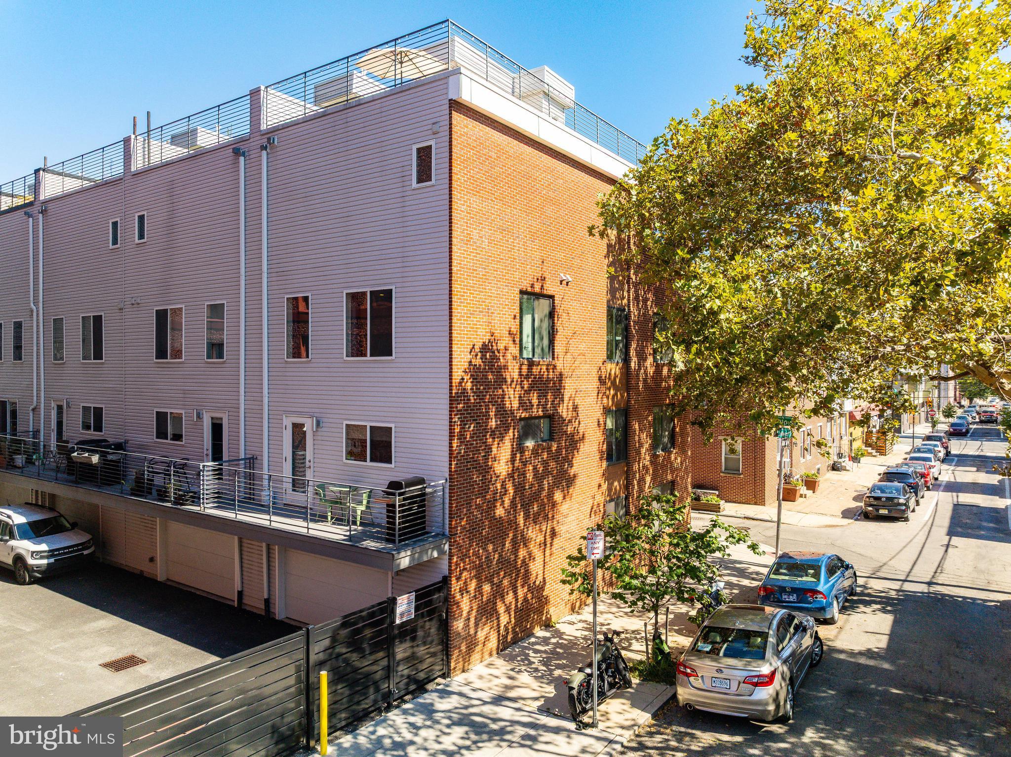 OLDE KENSINGTON - Residential