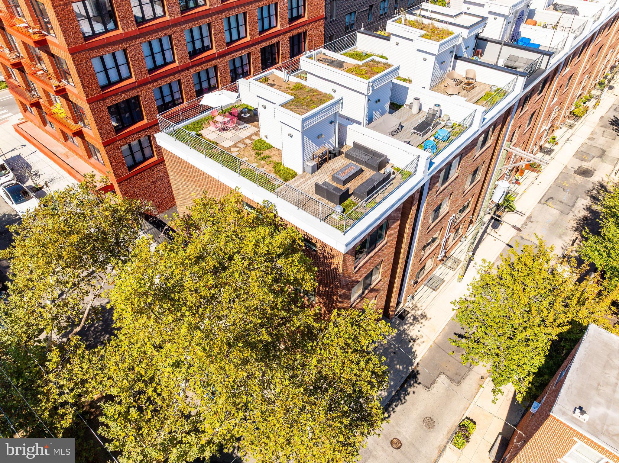 OLDE KENSINGTON - Residential