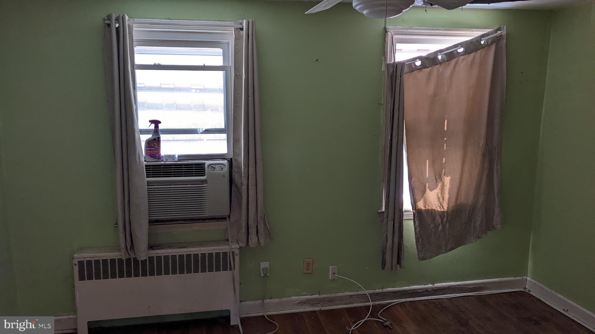 VIOLETVILLE - Residential