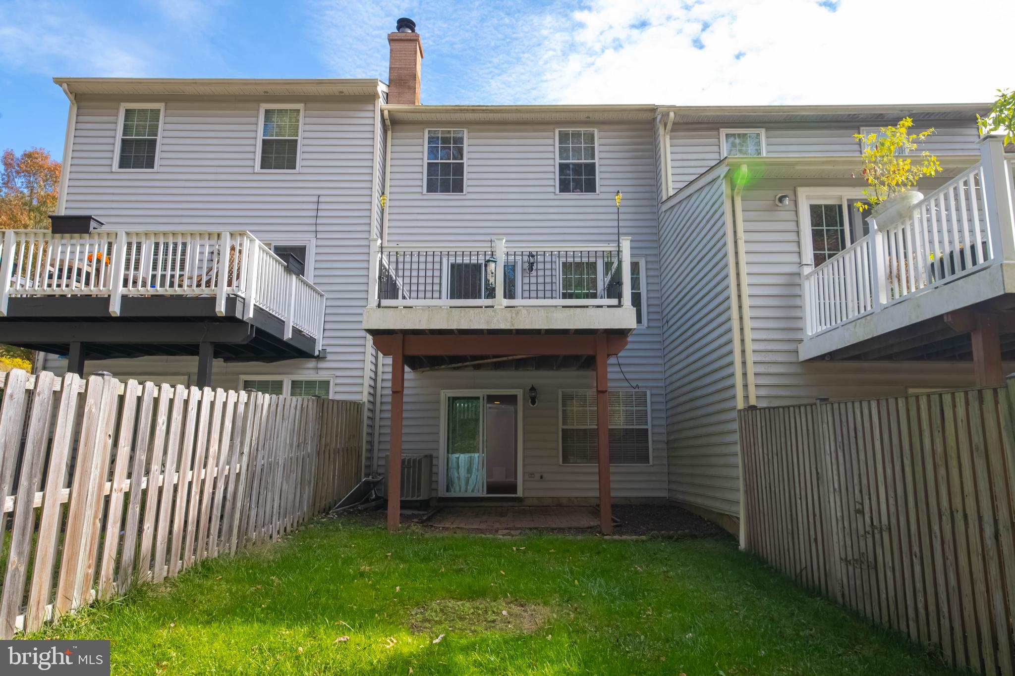 VILLAGE OF THOMAS RUN - Residential