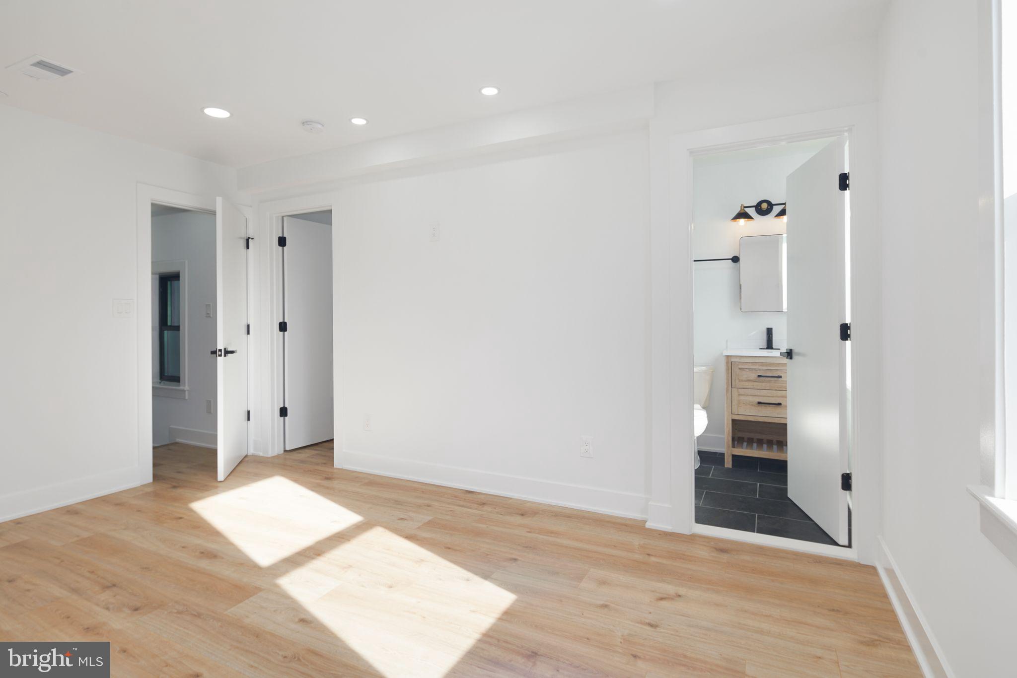 NORTHERN LIBERTIES - Residential Lease