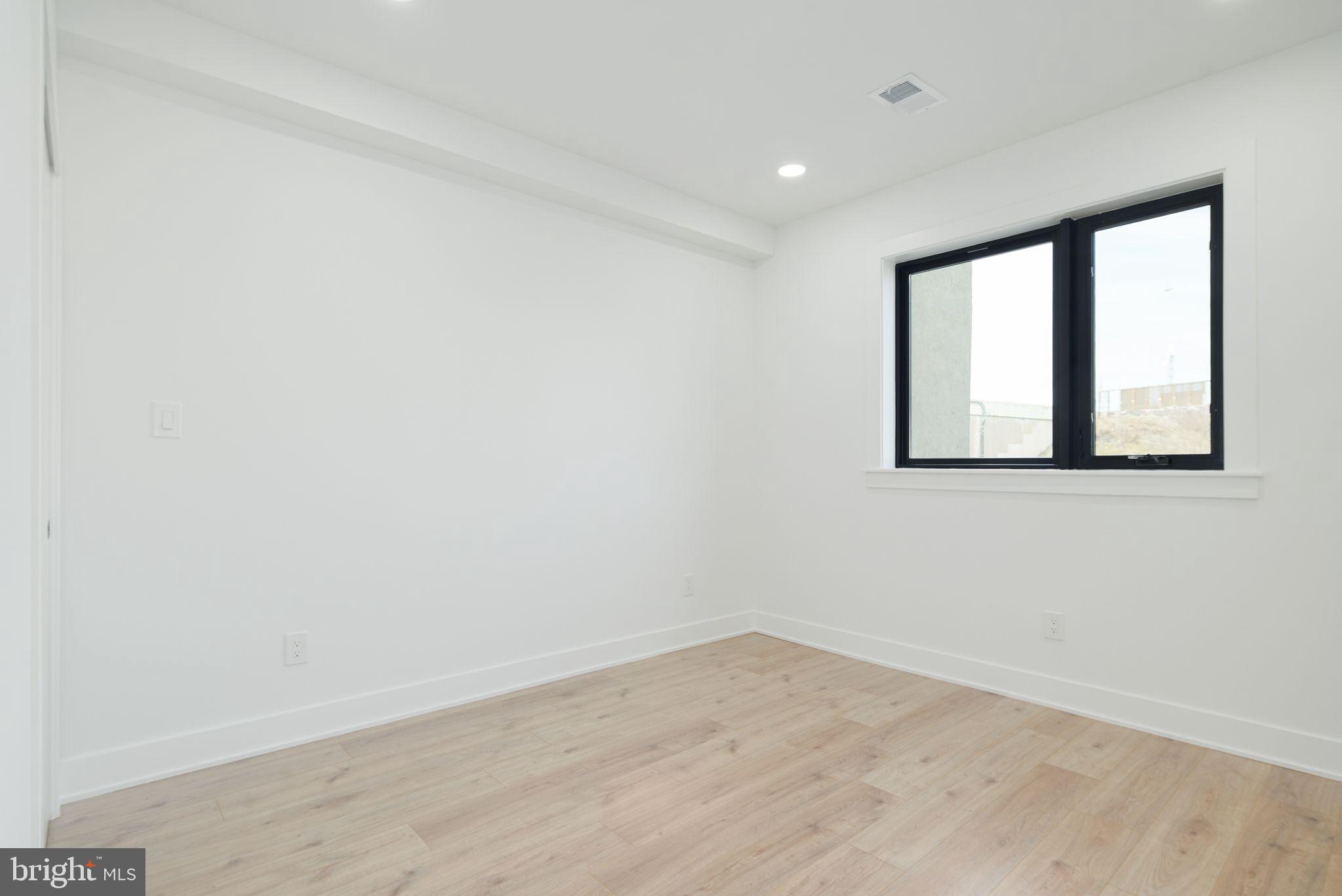 NORTHERN LIBERTIES - Residential Lease