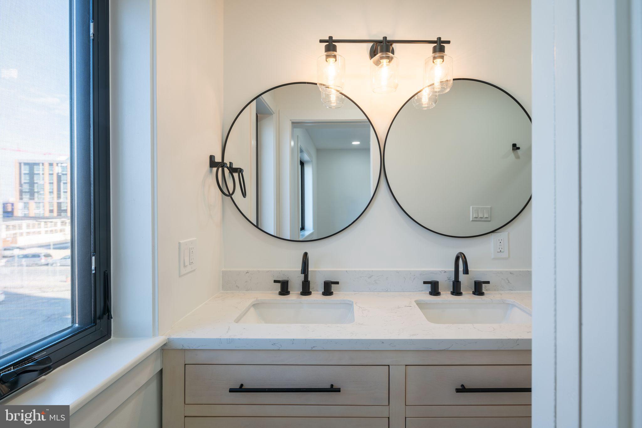 NORTHERN LIBERTIES - Residential Lease