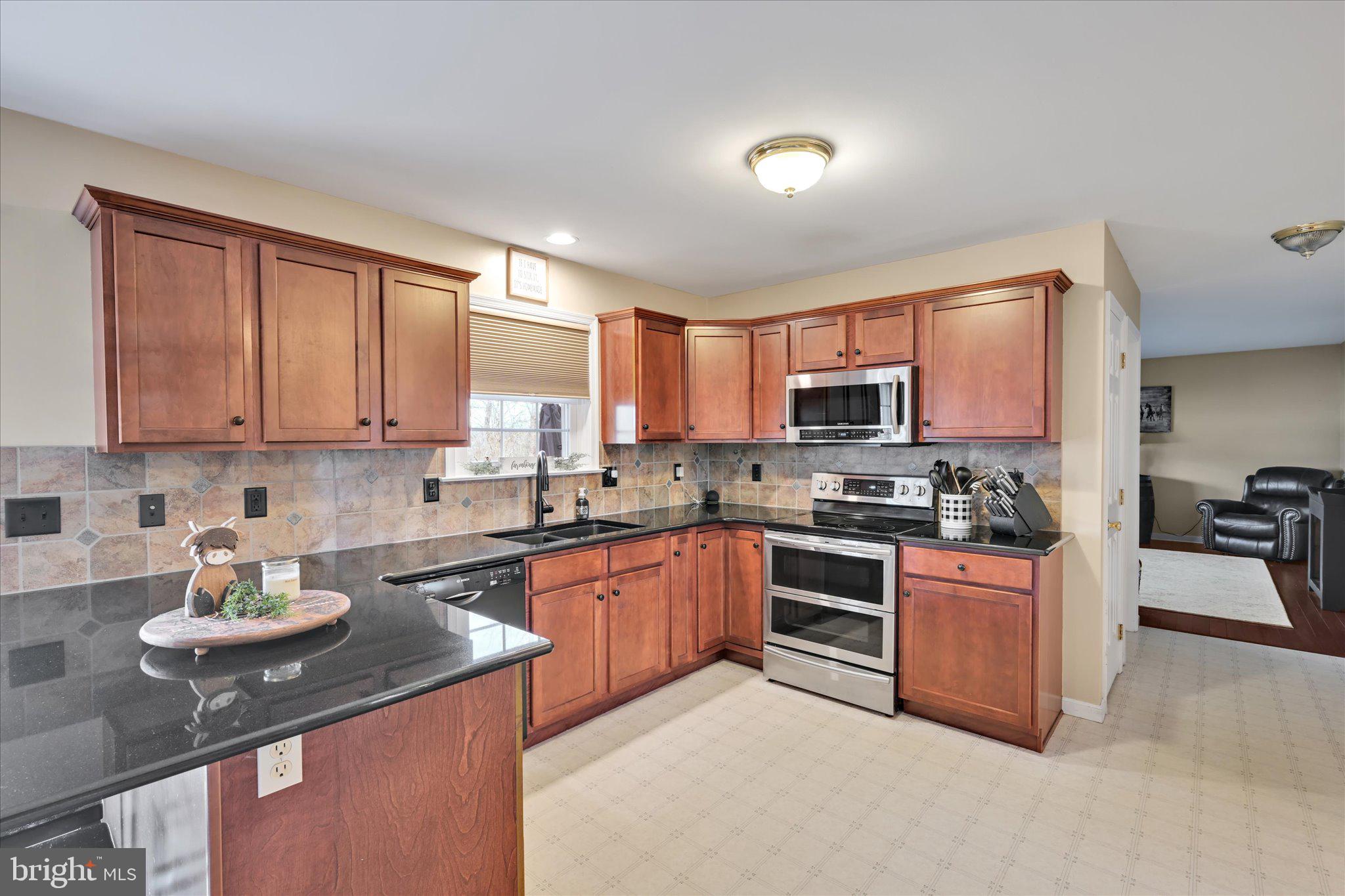 TURTLE VALLEY FARM - Residential