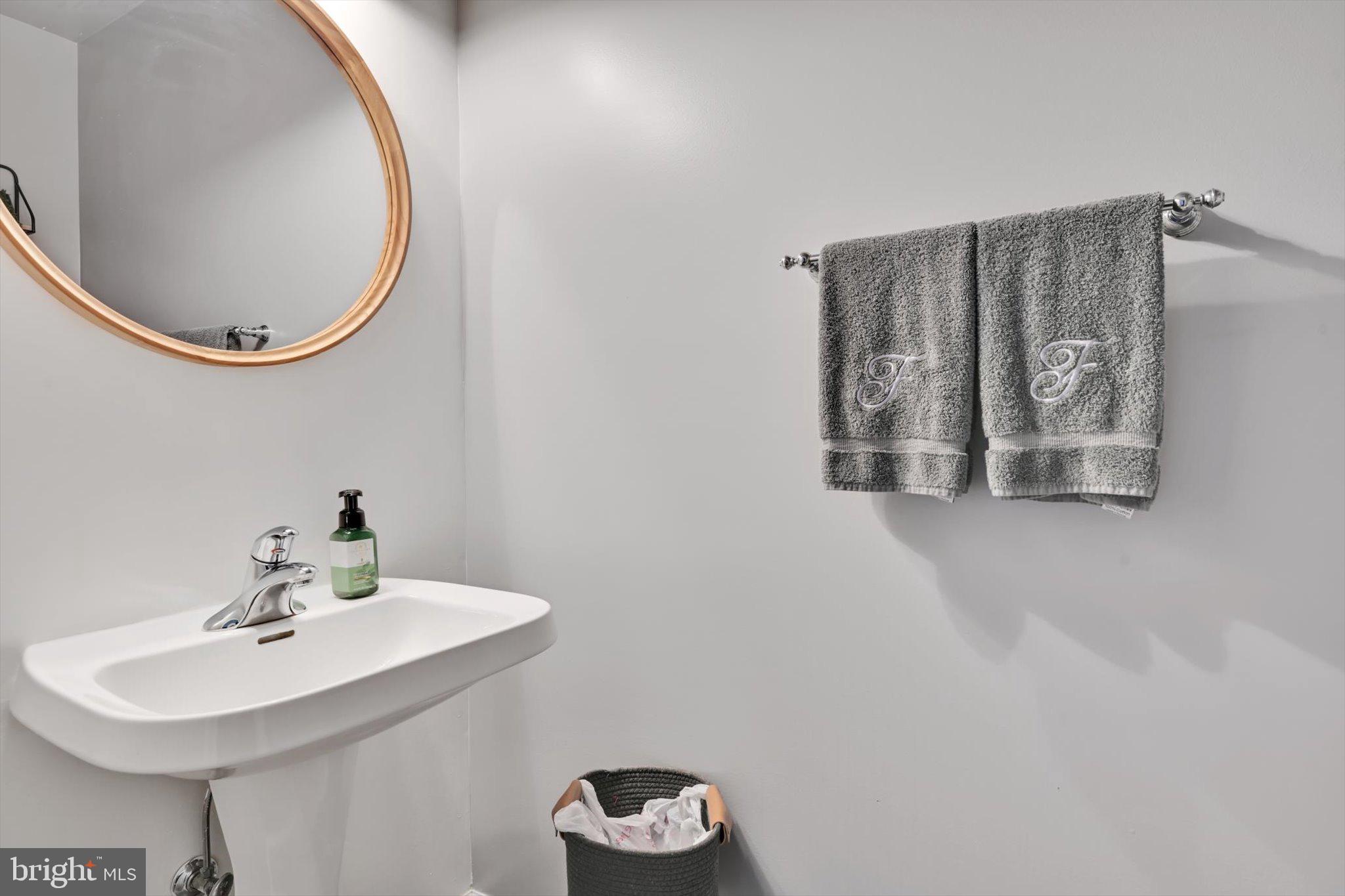 TURTLE VALLEY FARM - Residential