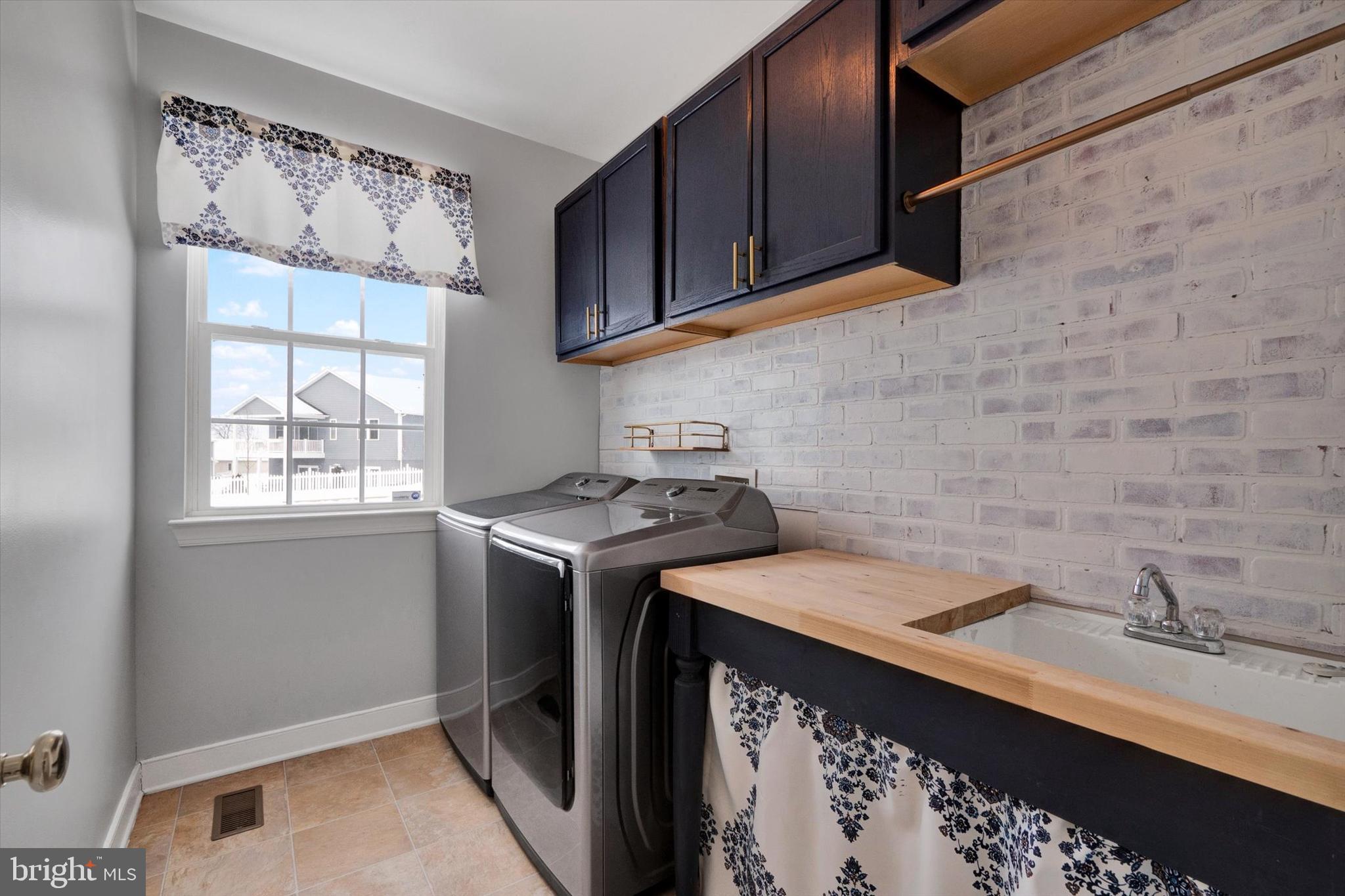 HAGERS CROSSING - Residential