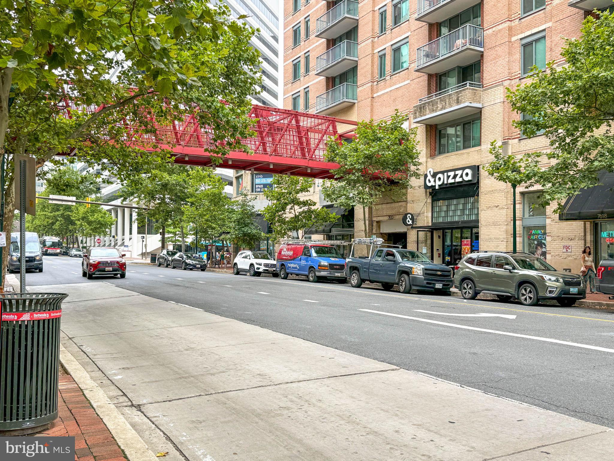 WHITEHALL - Residential