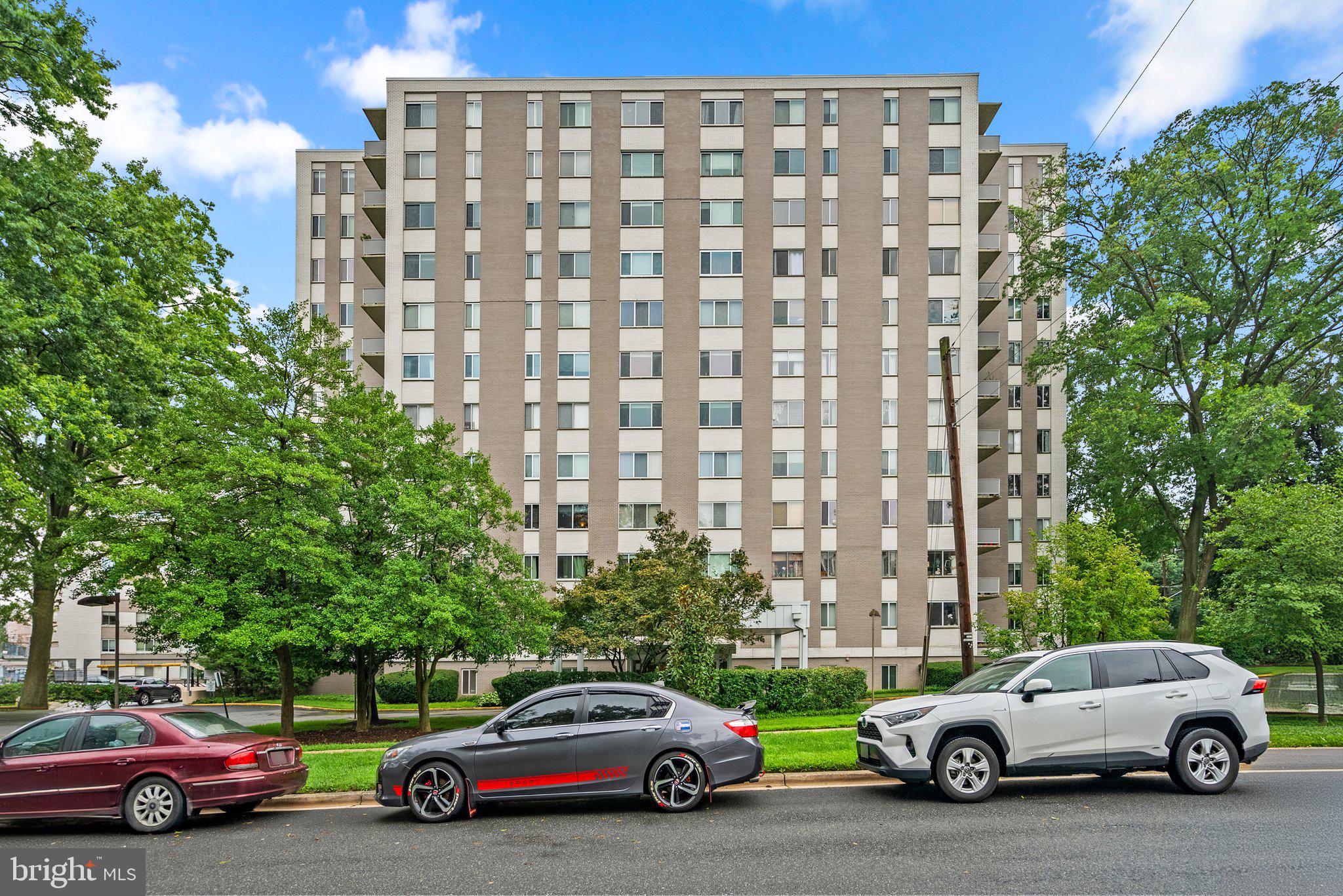 WHITEHALL - Residential