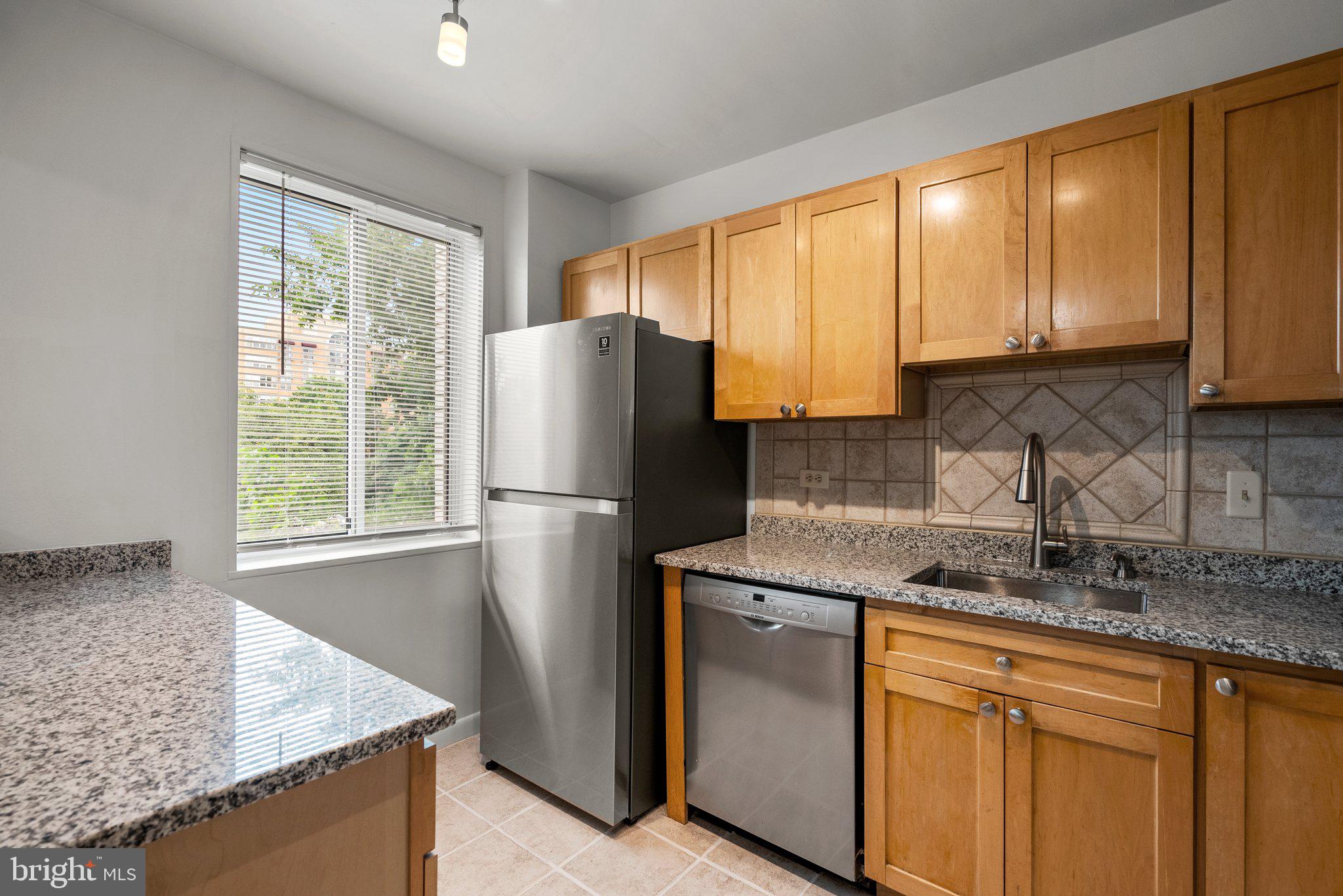 WHITEHALL - Residential