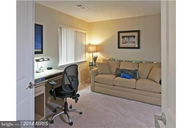 VILLARIDGE - Residential