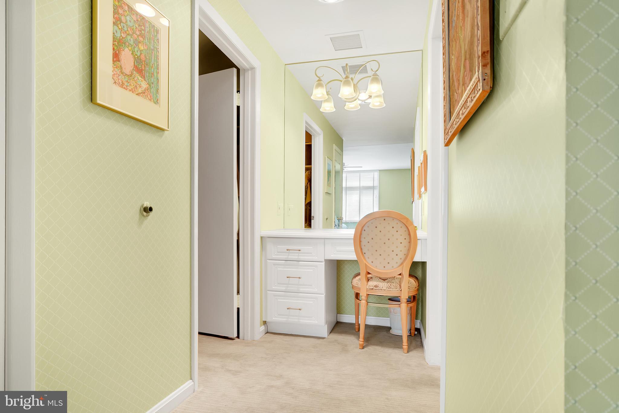 ONE SLADE - Residential