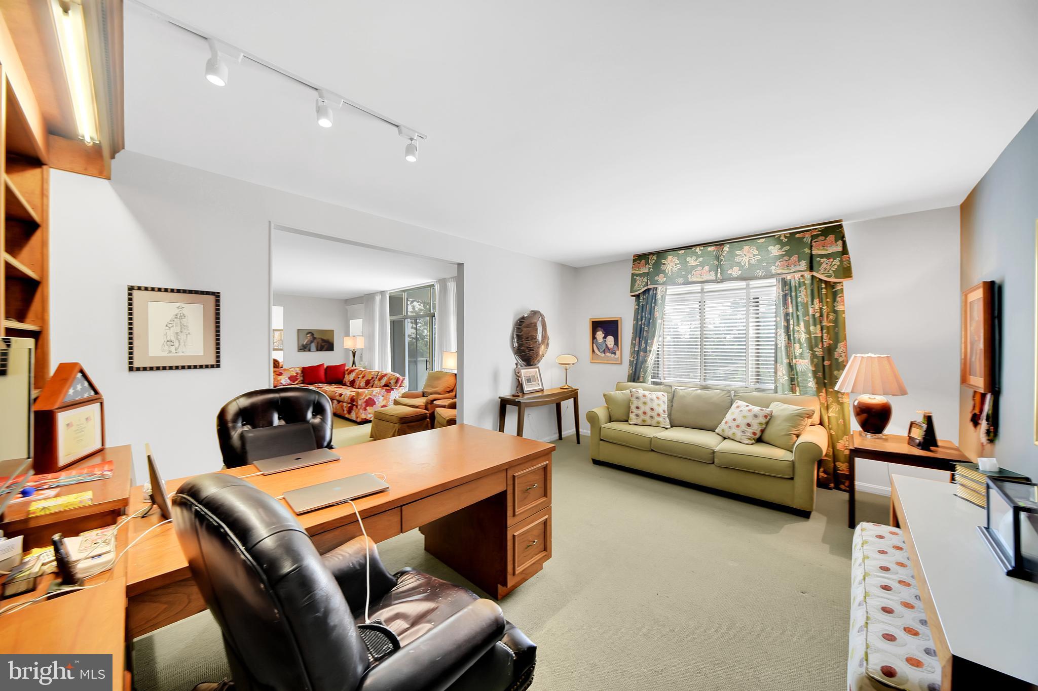 ONE SLADE - Residential