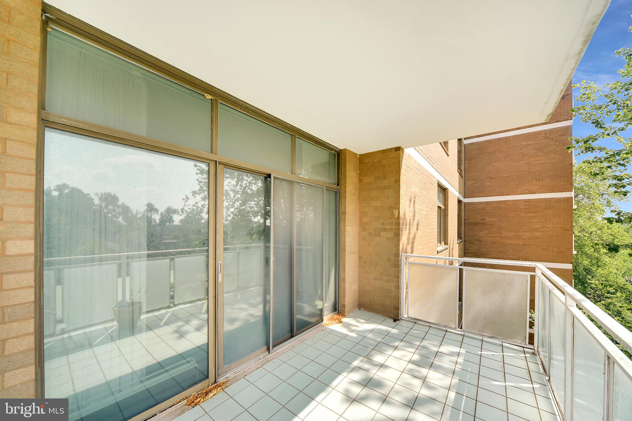 ONE SLADE - Residential