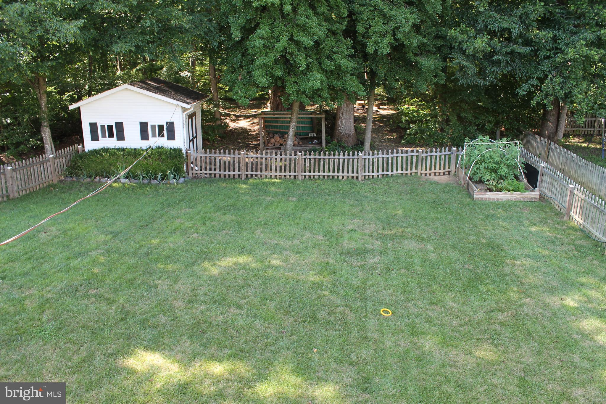 8 BRIGHTON WAY