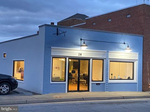 28 E JACKSON STREET FRONT ROYAL VA 22630