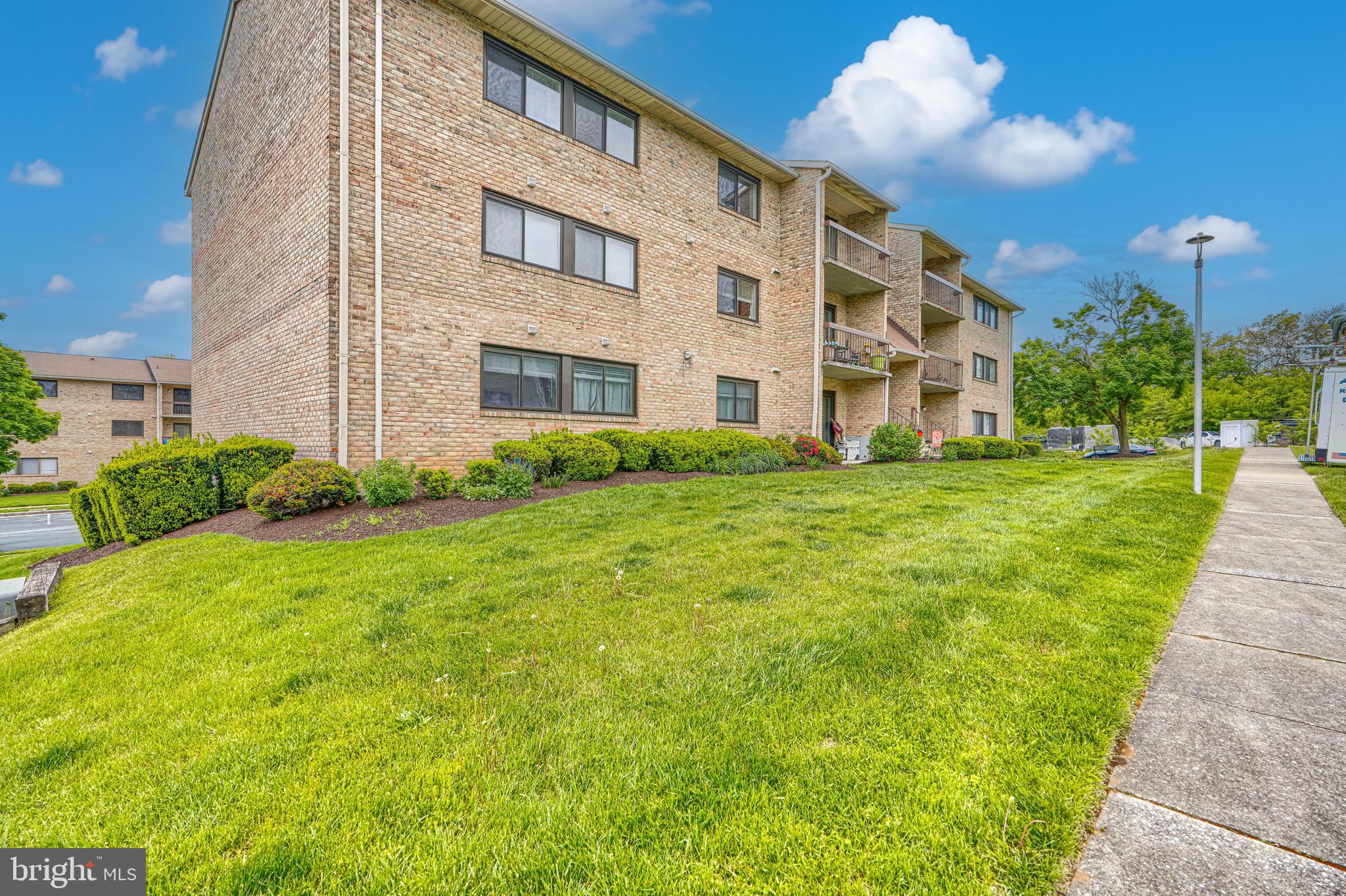 KENWOOD GARDENS - Residential