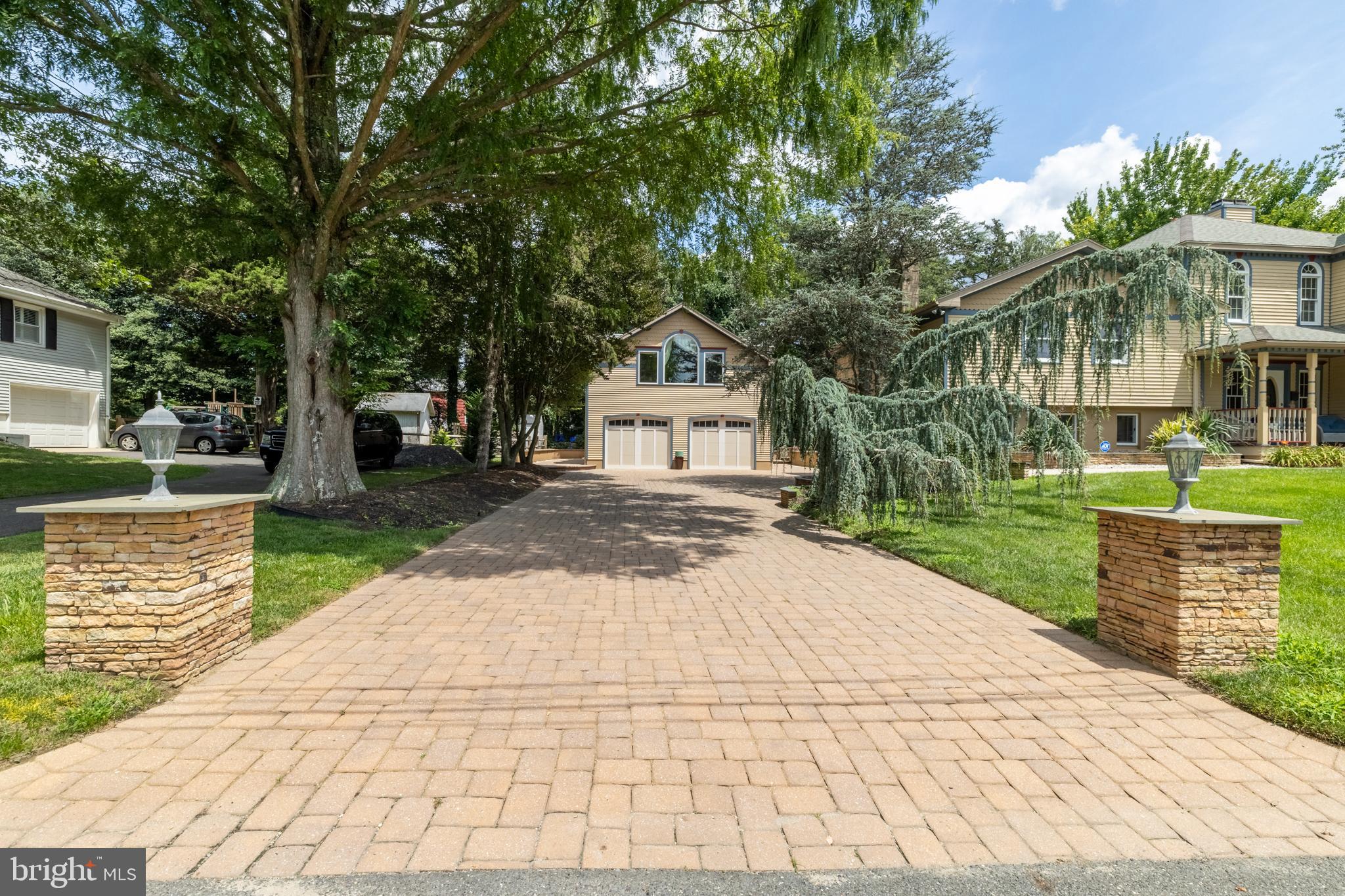 110 E PATCONG AVENUE