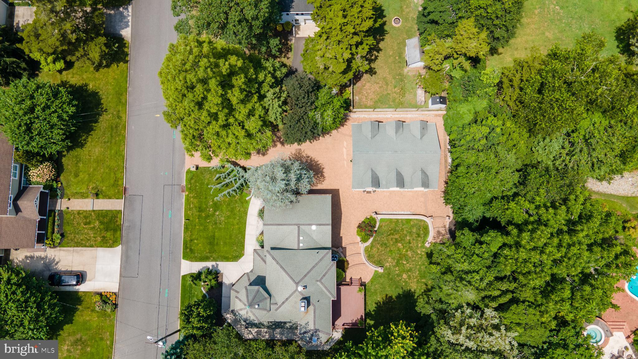 110 E PATCONG AVENUE