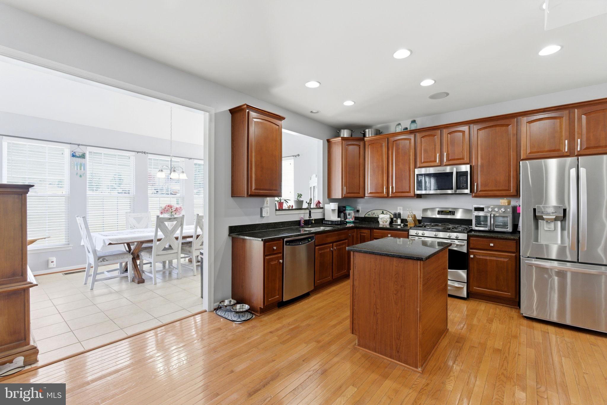 100 HALF PENNY COURT