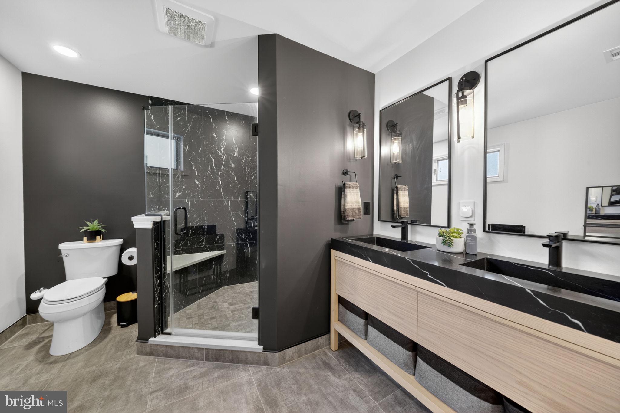 HAMPSTEAD - Residential
