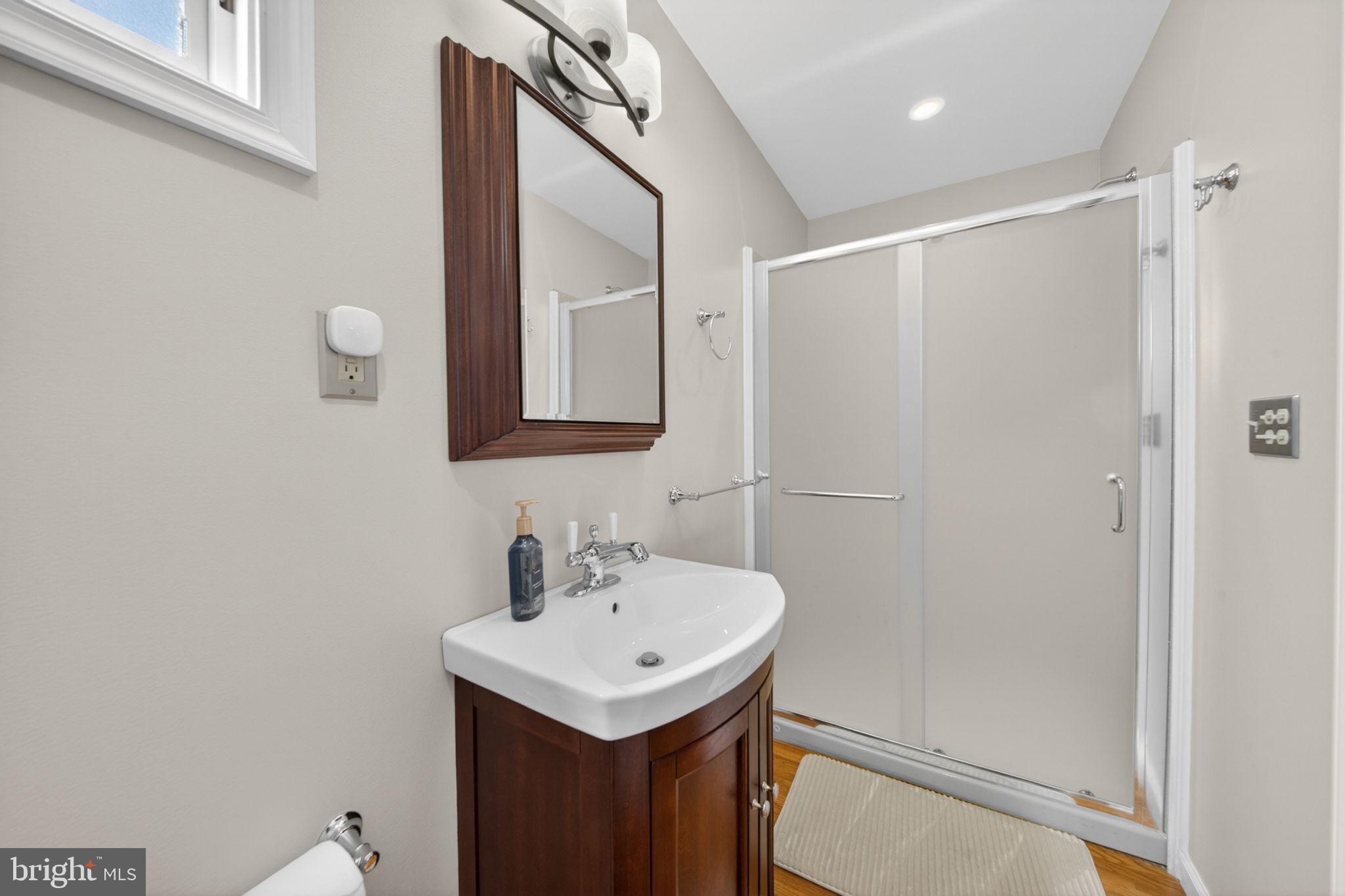 HAMPSTEAD - Residential