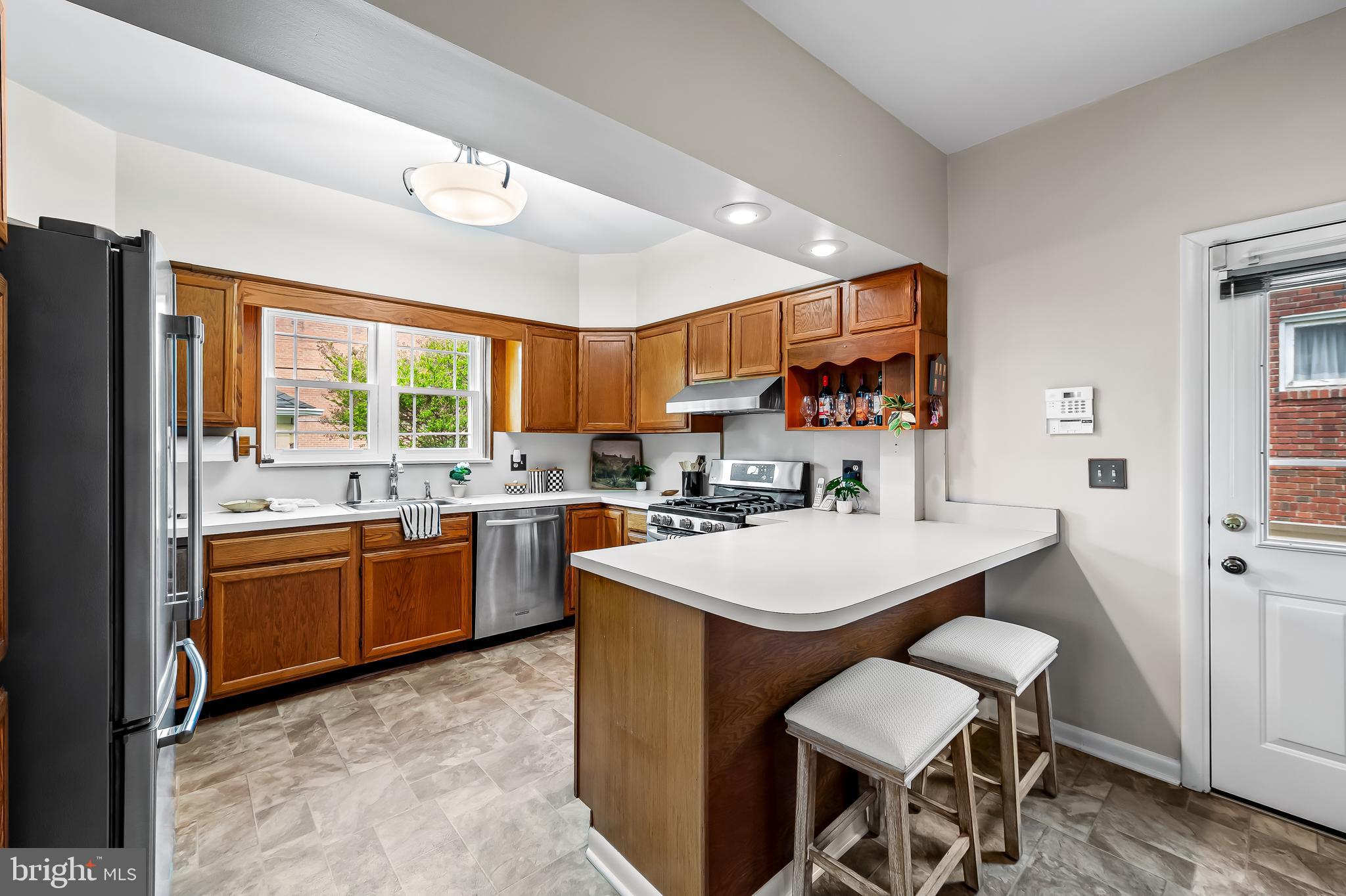 ROLAND PARK - Residential