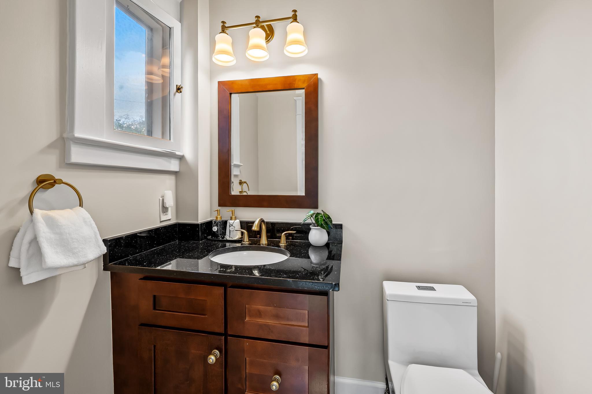 ROLAND PARK - Residential