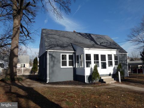 411 MANOR AVENUE CARNEYS POINT NJ 08069