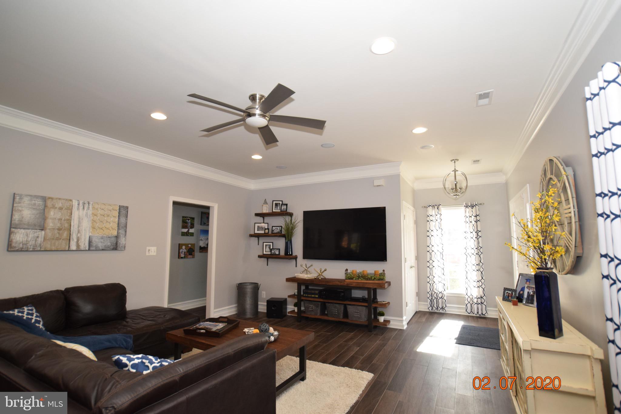 SALEM FIELDS - Residential