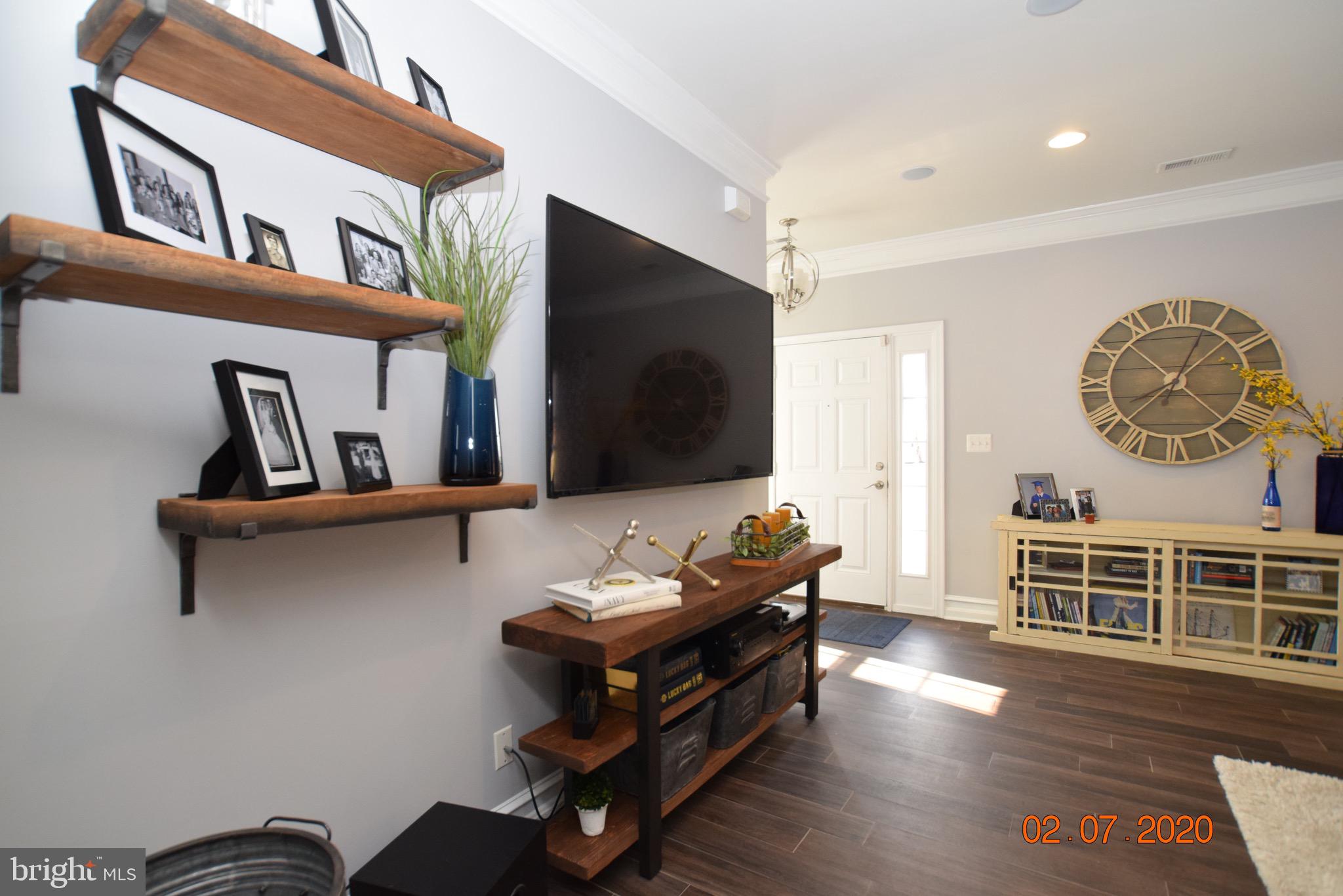 SALEM FIELDS - Residential