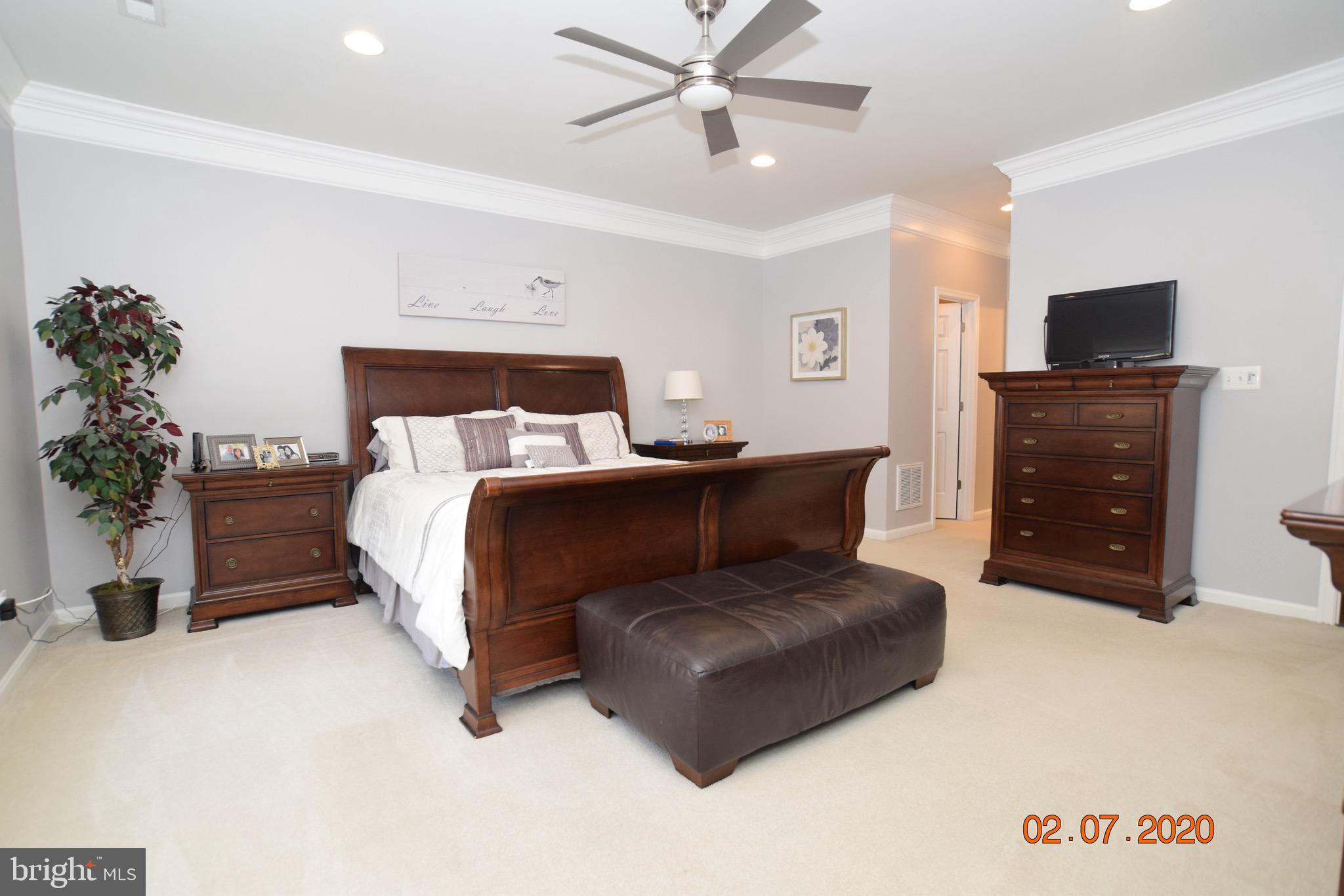 SALEM FIELDS - Residential