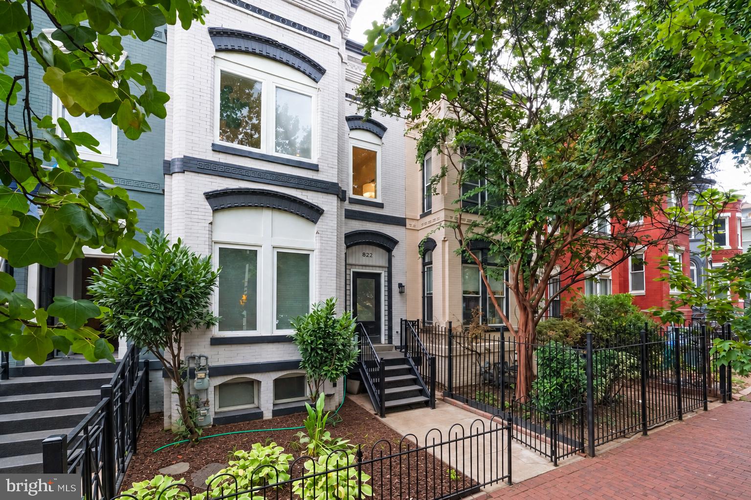 822 7TH STREET NE 2