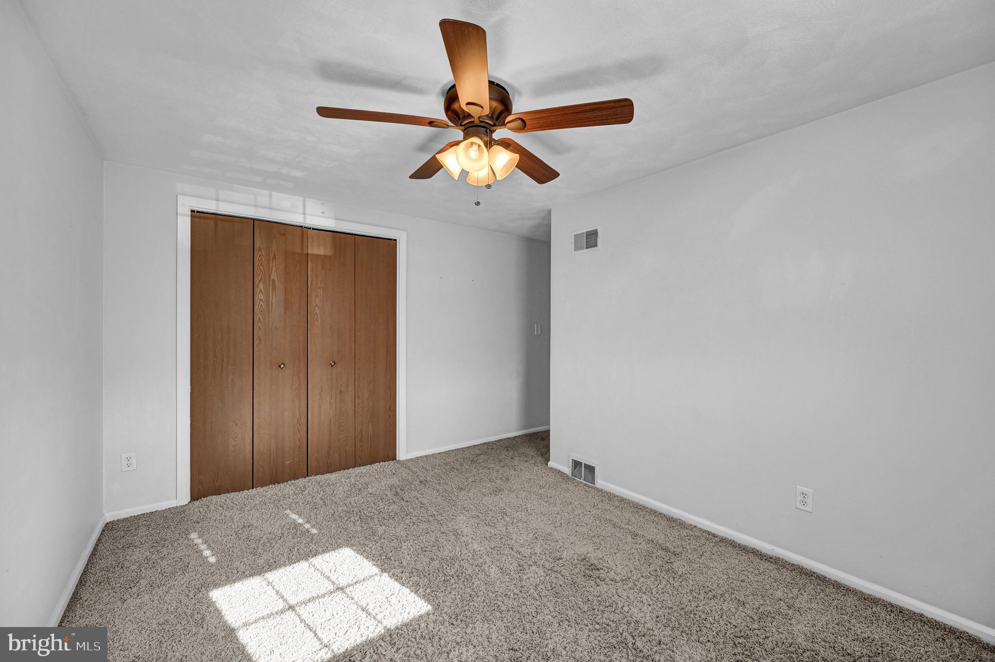 WESTLYN CONDOS - Residential