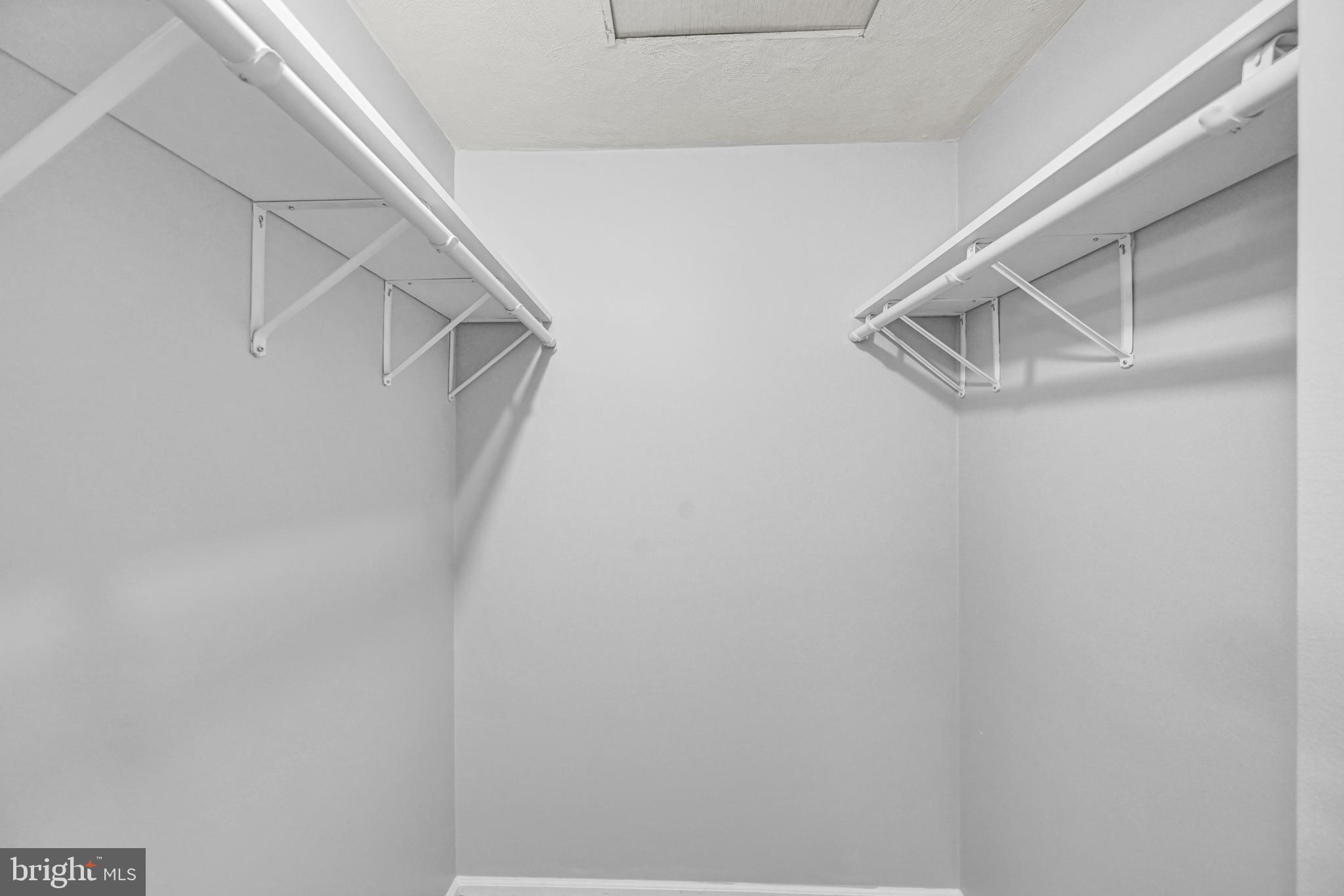 WESTLYN CONDOS - Residential