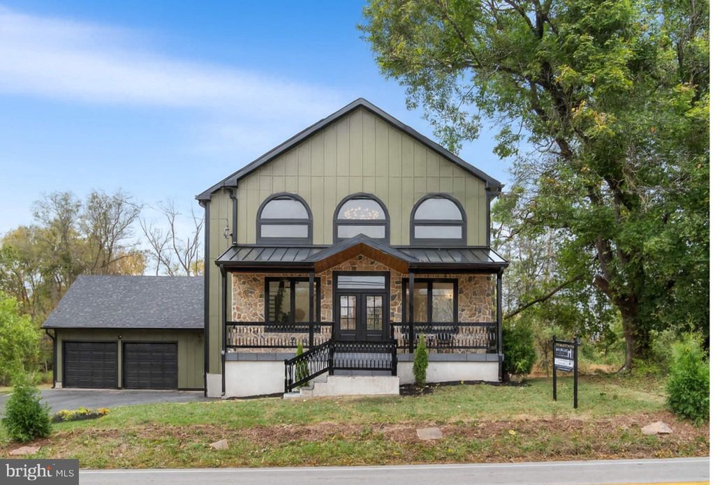 Photo of 105 W 3rd Avenue, TRAPPE, PA 19426 (MLS # PAMC2154586)