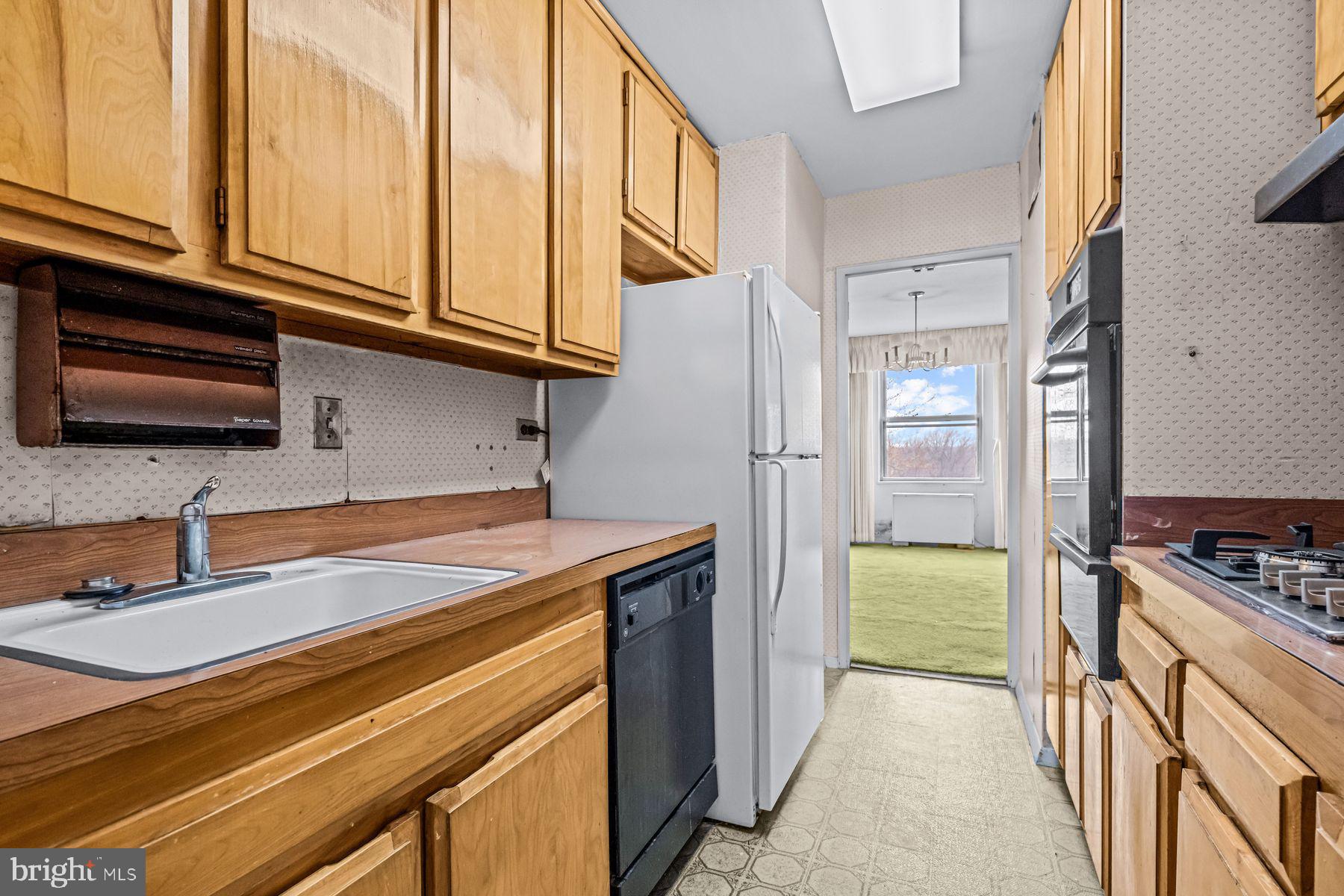 OAK HILL - Residential