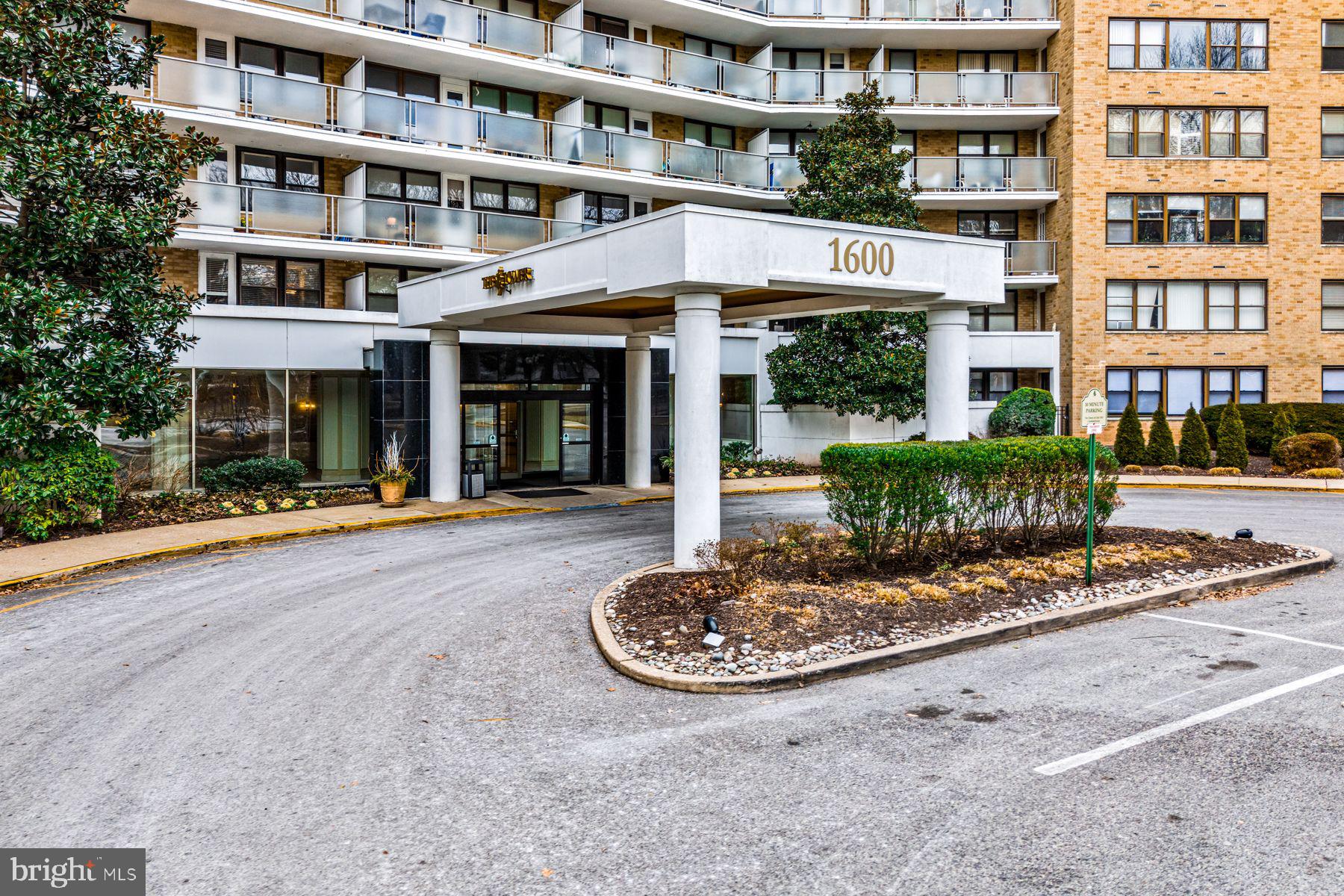 OAK HILL - Residential