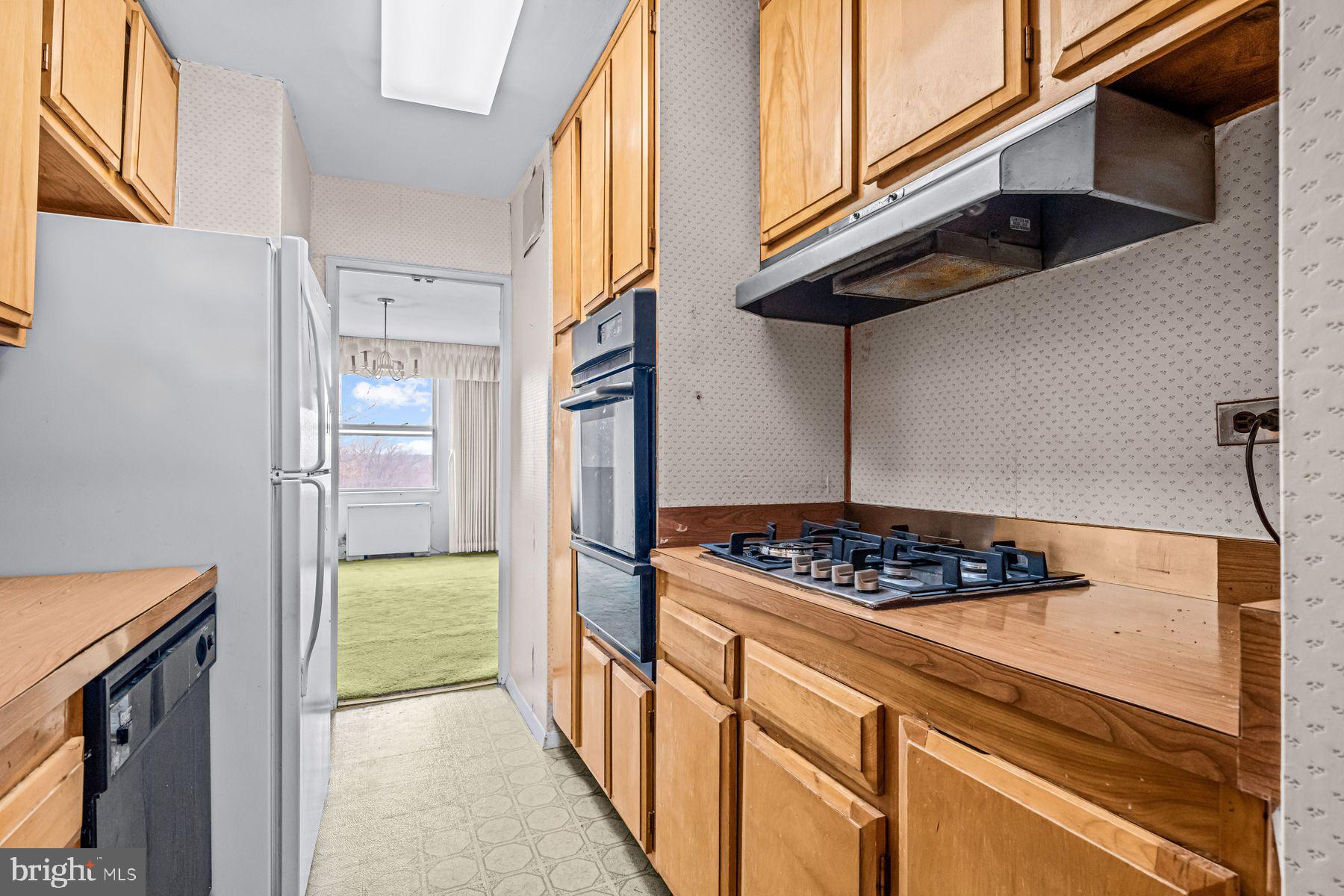 OAK HILL - Residential