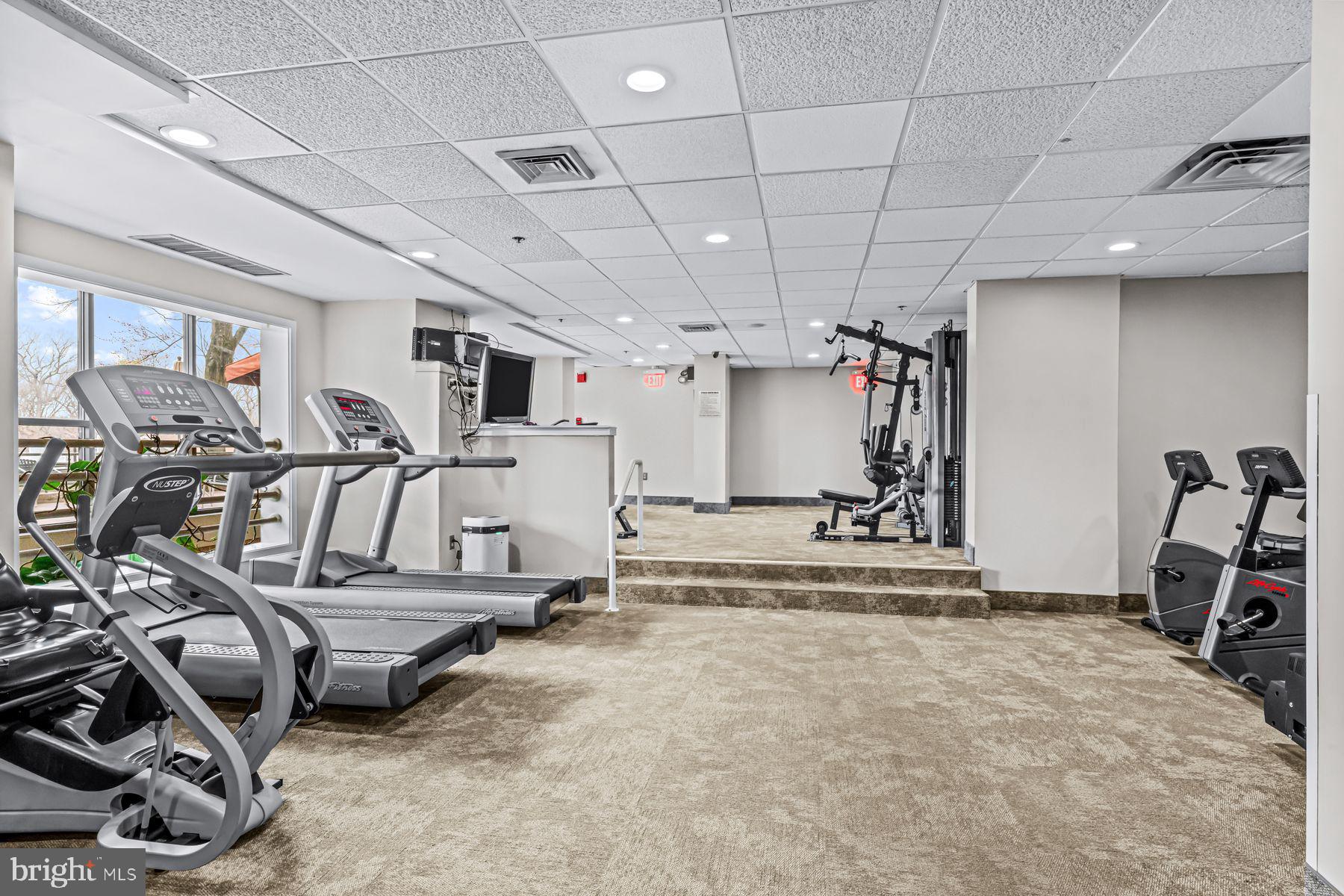 OAK HILL - Residential