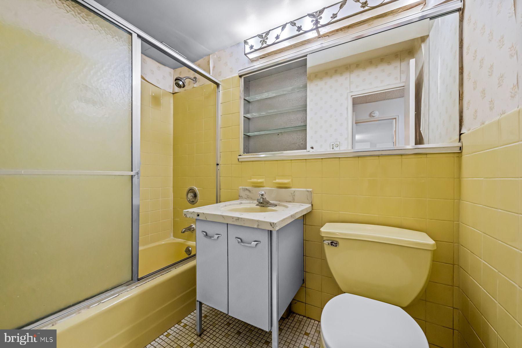 OAK HILL - Residential