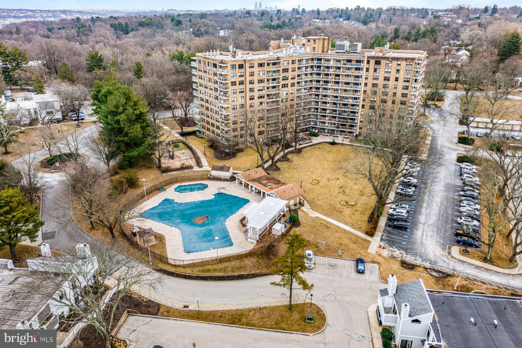 OAK HILL - Residential