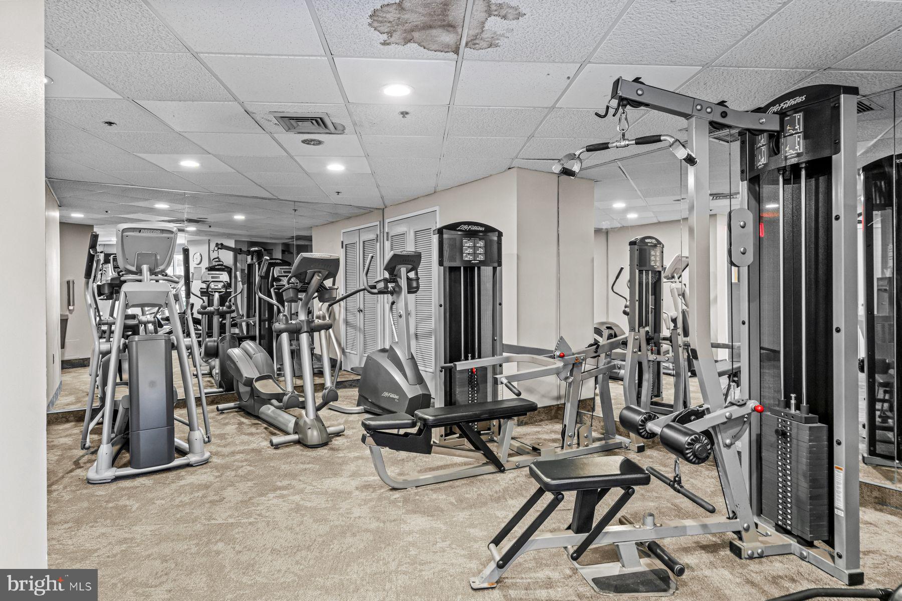 OAK HILL - Residential