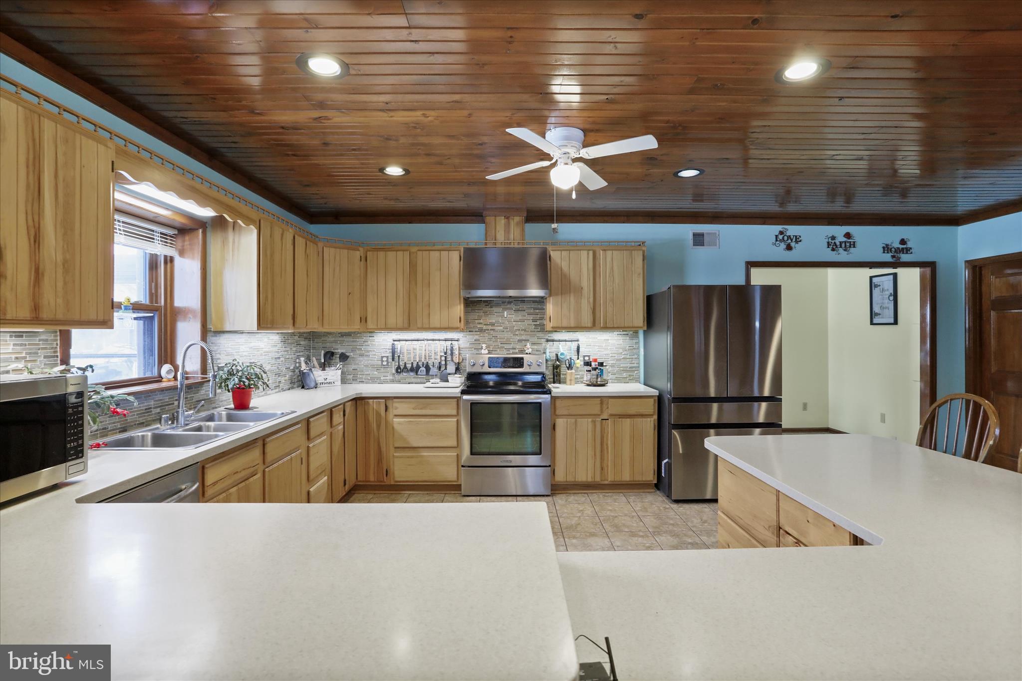 TIMBER RIDGE HEIGHTS - Residential