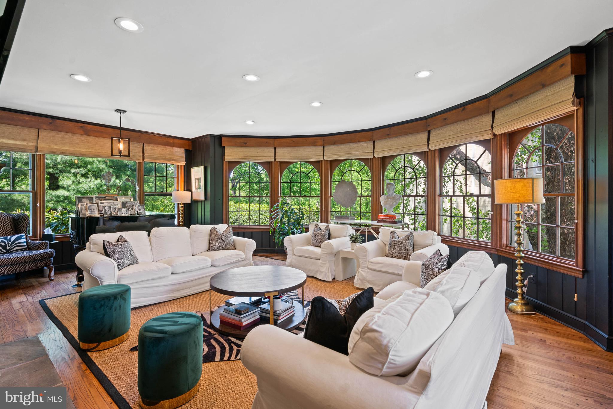 FARMINGTON - Residential