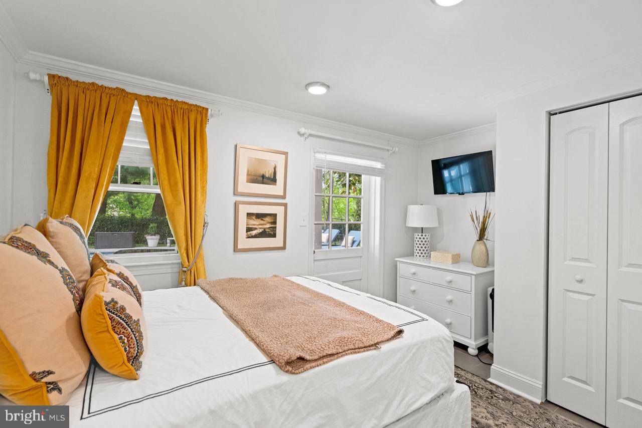 FARMINGTON - Residential